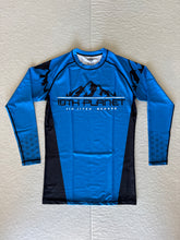 Load image into Gallery viewer, Blue Belt Mountain Rashguard Long Sleeve