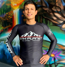 Load image into Gallery viewer, 10PD Mountain Rash Guard Long Sleeve